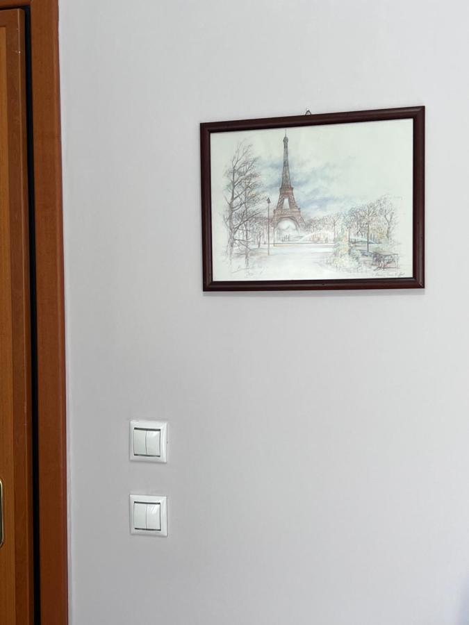 Joanna Apartment เยราคินิ ภายนอก รูปภาพ